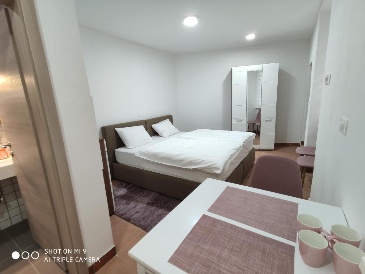 Cross Street 4 Guest house Ljubljana