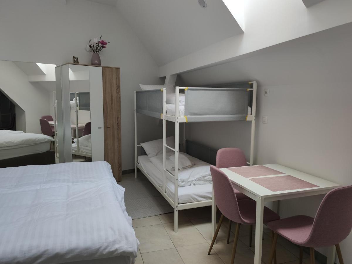 Cross Street 4 Guest house *