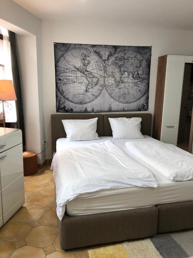 Cross Street 4 Guest house