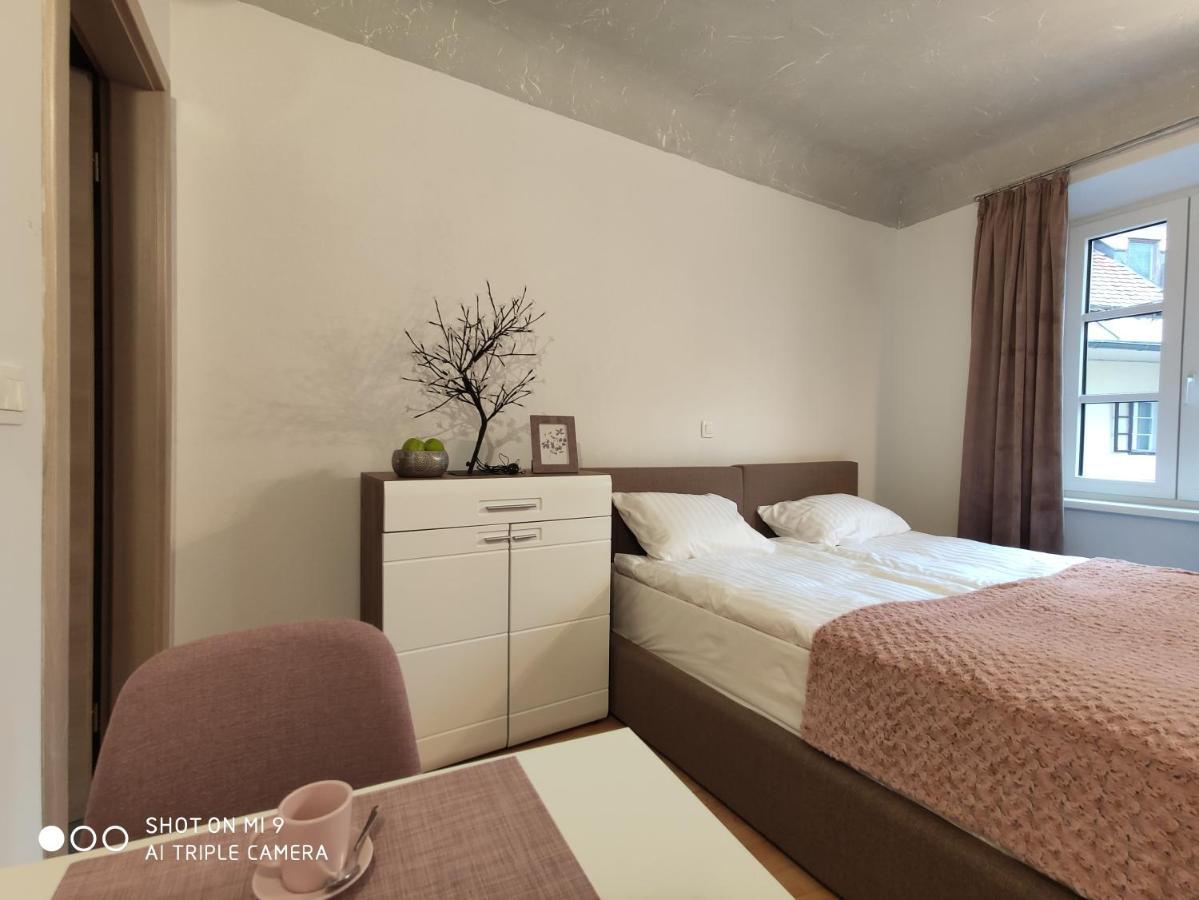 Cross Street 4 Guest house